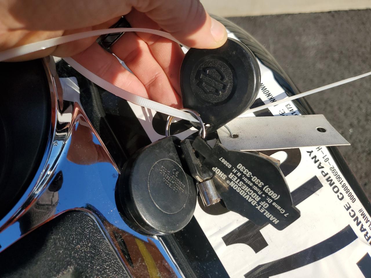 2010 Harley-Davidson Flhtcu VIN: 1HD1FC419AB661473 Lot: 82710225