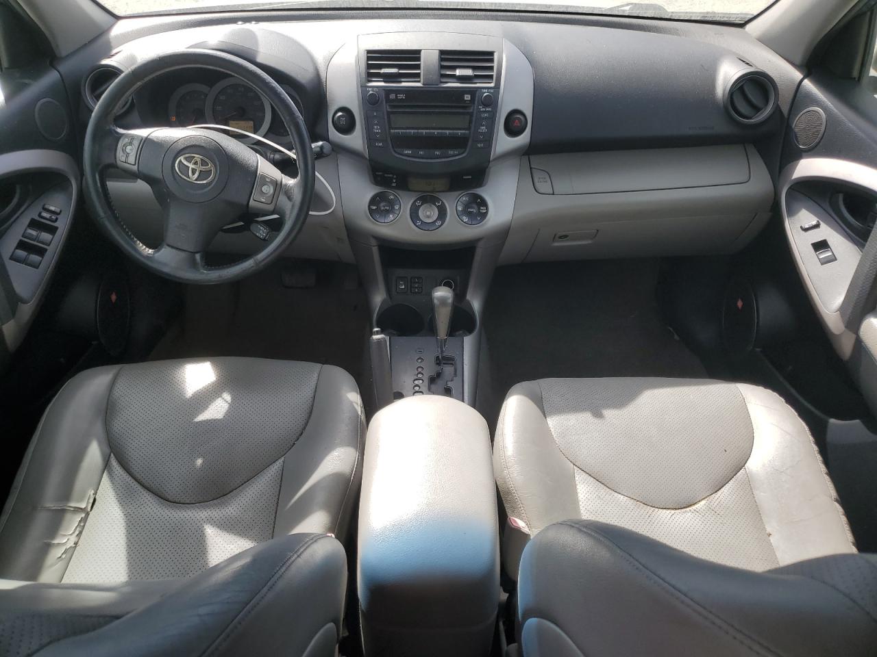 2008 Toyota Rav4 Limited VIN: JTMBK31V886044285 Lot: 89893475