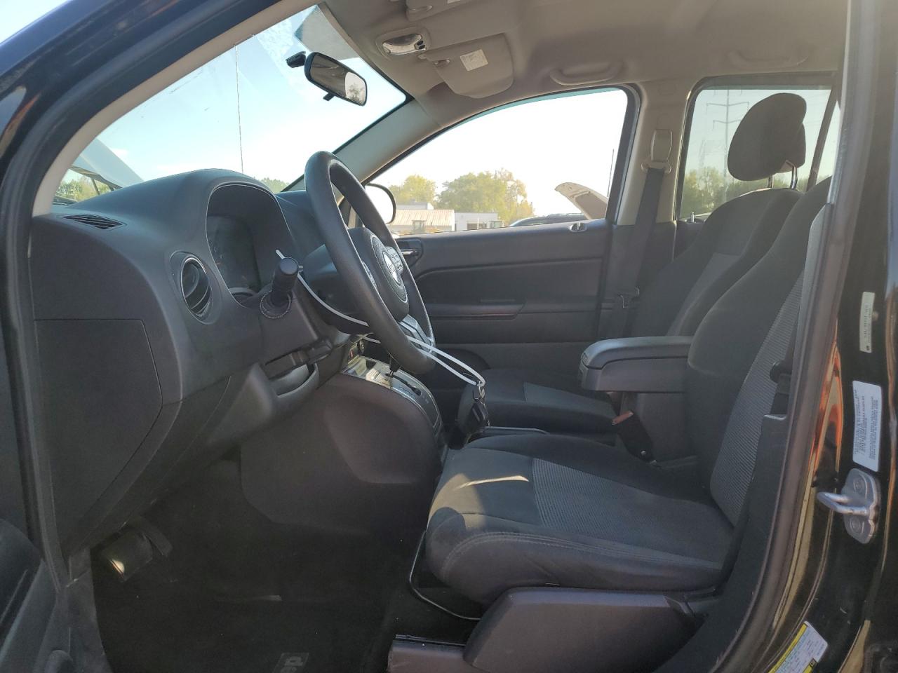 2013 Jeep Compass Sport VIN: 1C4NJDBB2DD174370 Lot: 84552895