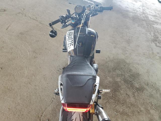 2023 INDIAN MOTORCYCLE CO. FTR R CARBON  