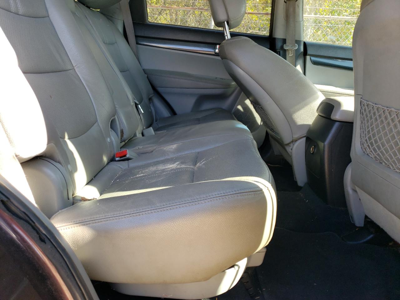 2011 Kia Sorento Sx VIN: 5XYKW4A24BG096288 Lot: 86250935