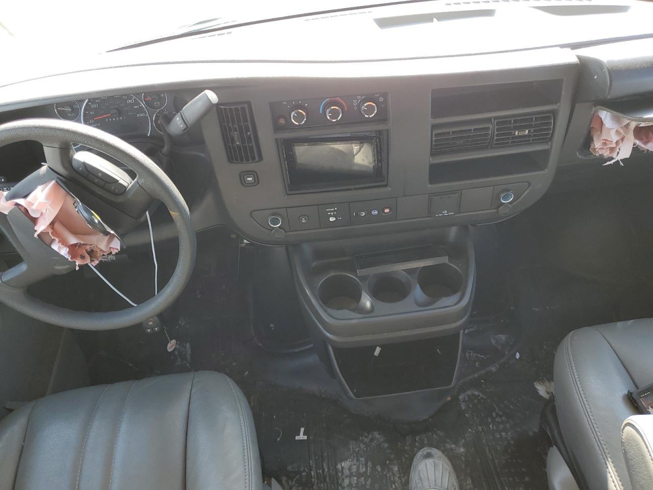 2024 Chevrolet Express G2500 VIN: 1GCWGAFP4R1239977 Lot: 85538355