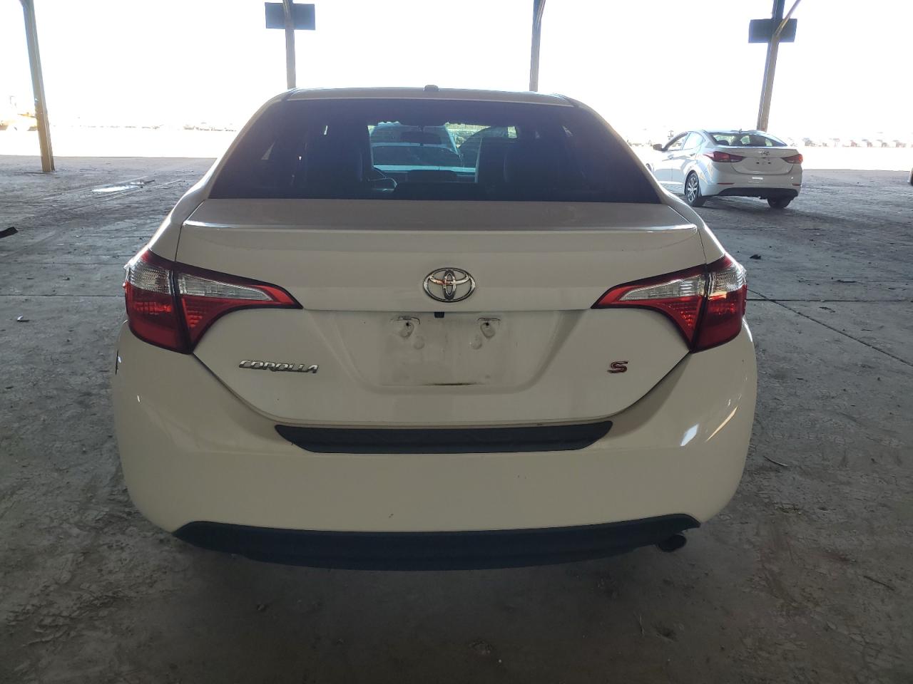 2016 Toyota Corolla L VIN: 5YFBURHE0GP426563 Lot: 84987755
