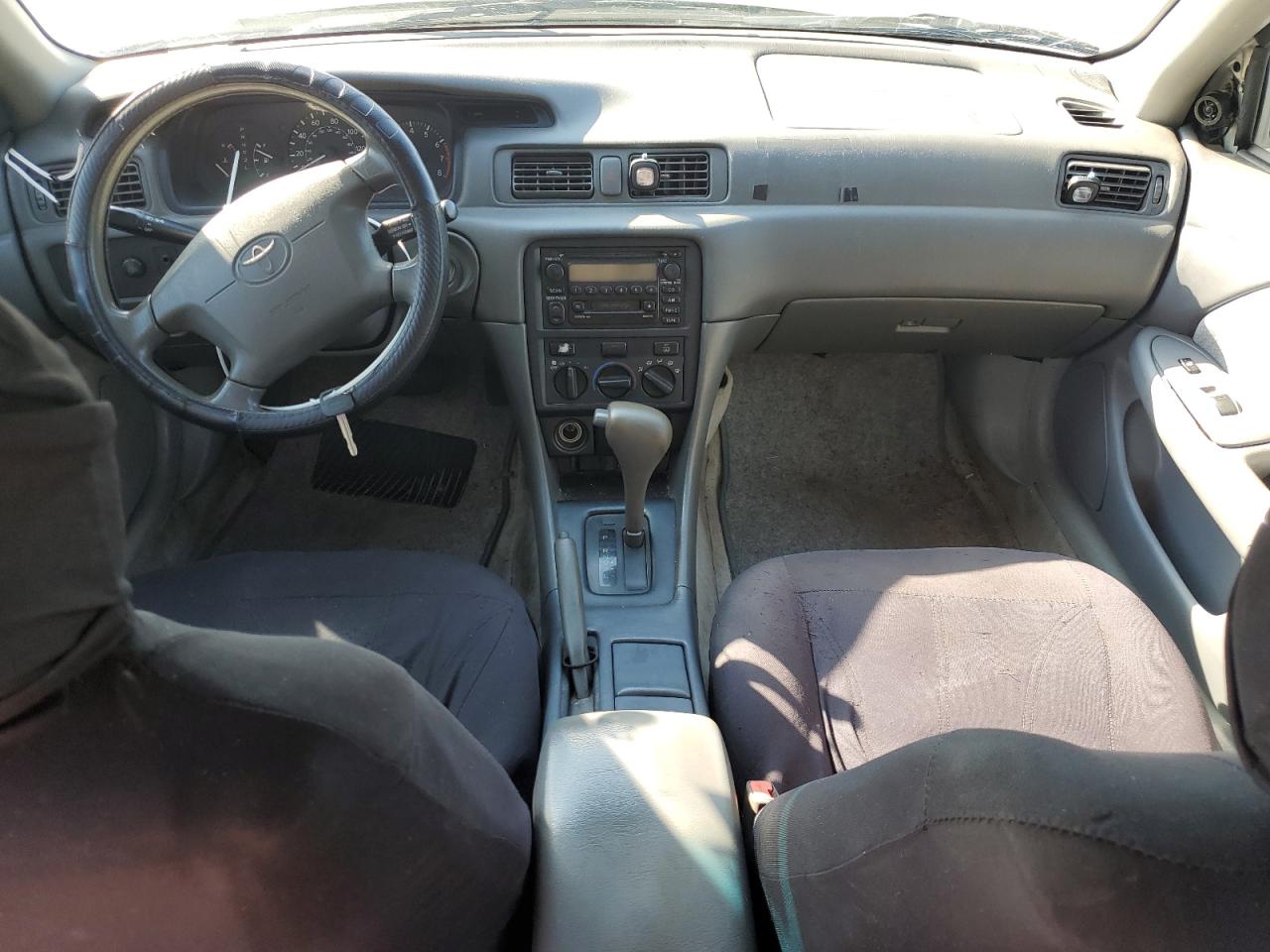 2000 Toyota Camry Ce VIN: 4T1BG22K7YU013844 Lot: 90518995