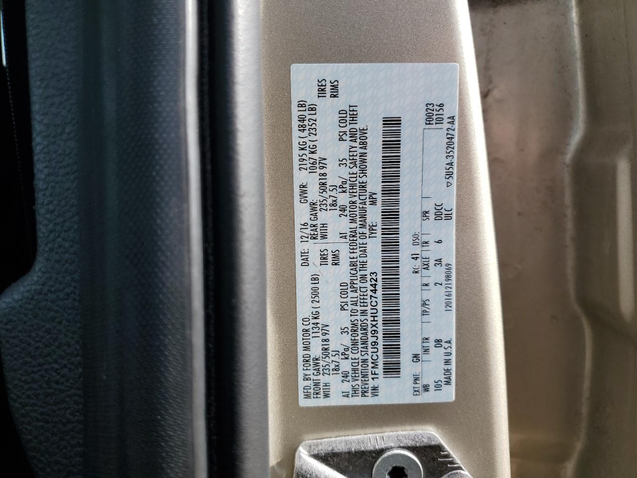 2017 Ford Escape Titanium VIN: 1FMCU9J9XHUC74423 Lot: 86194825