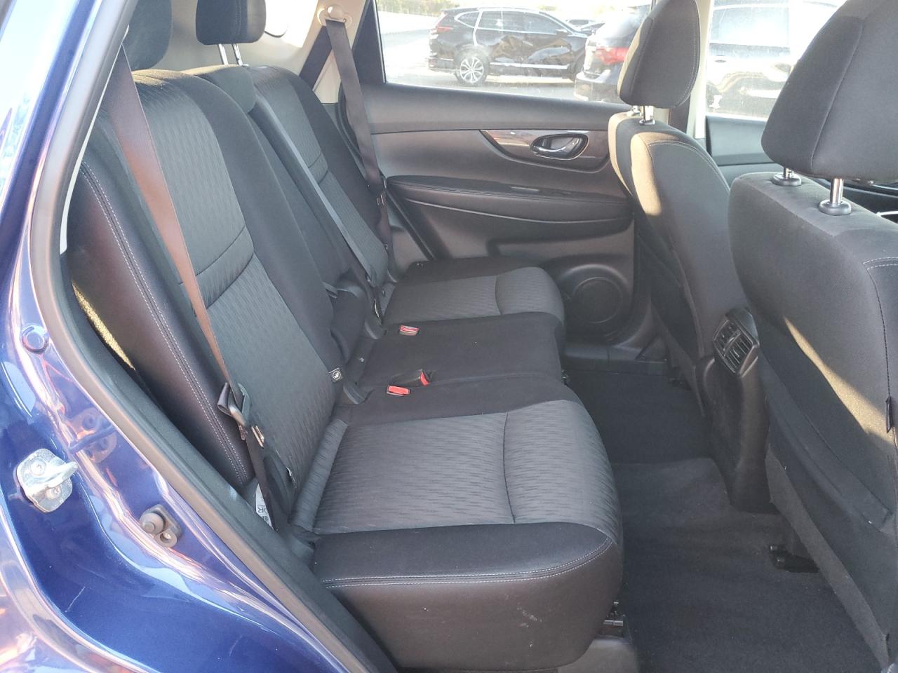 2020 Nissan Rogue S VIN: JN8AT2MV6LW132747 Lot: 84376905