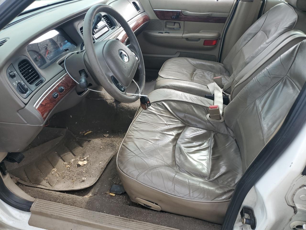 2001 Mercury Grand Marquis Ls VIN: 2MEFM75W01X705256 Lot: 89907225