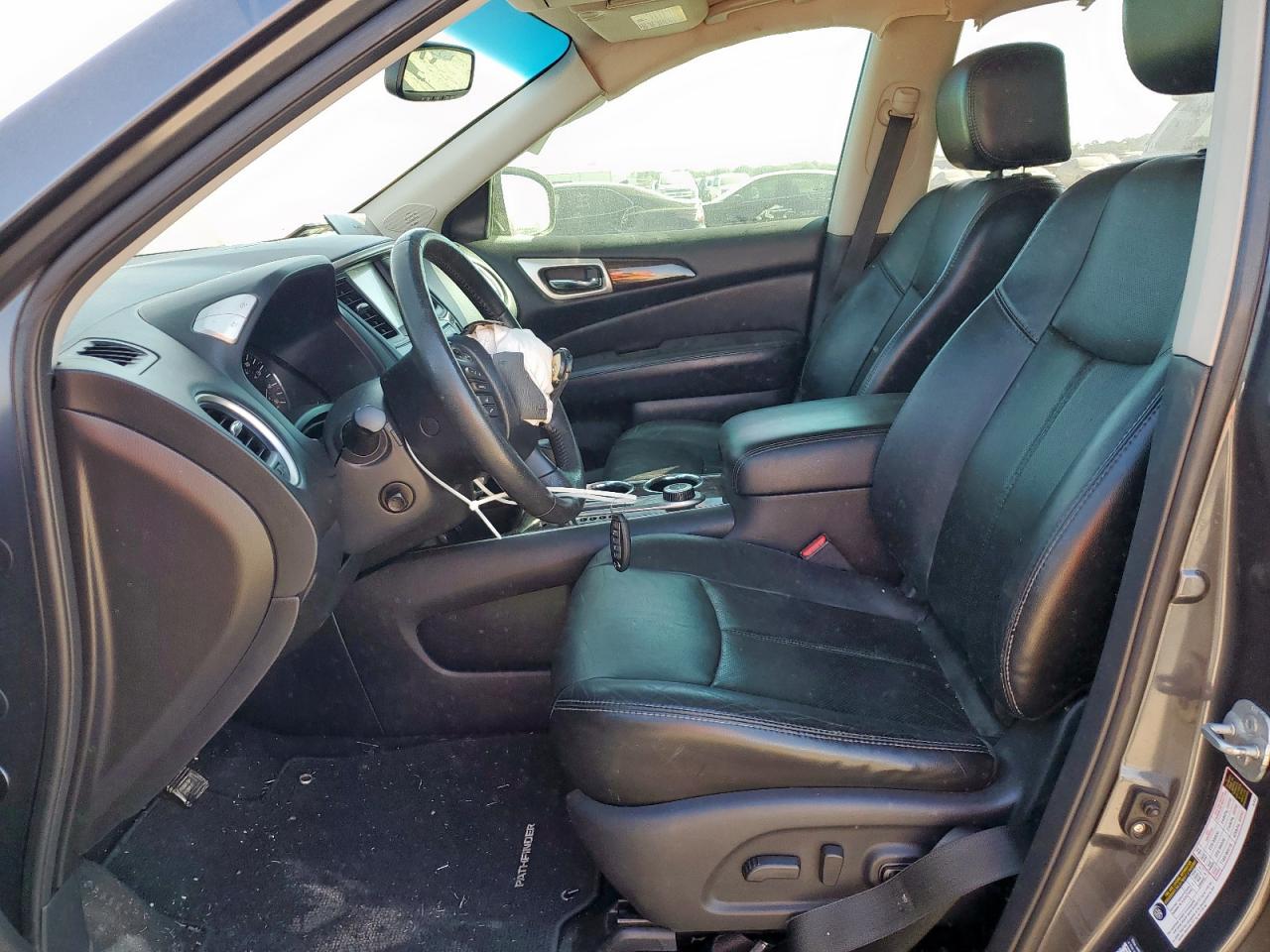 2014 Nissan Pathfinder S VIN: 5N1AR2MM6EC608867 Lot: 86189645