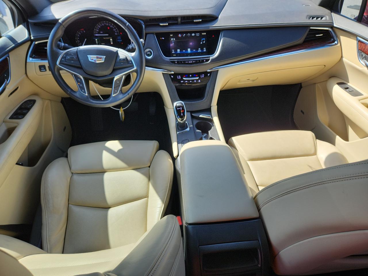 2017 Cadillac Xt5 Luxury VIN: 1GYKNBRS6HZ205429 Lot: 81985325