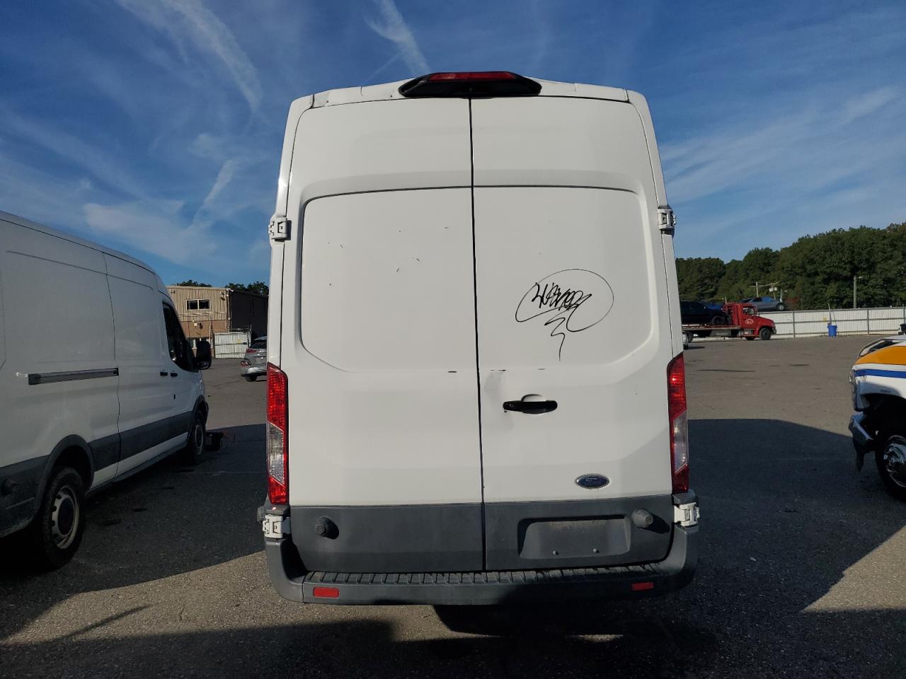 2018 Ford Transit T-250 VIN: 1FTYR3XM1JKB46190 Lot: 81187905