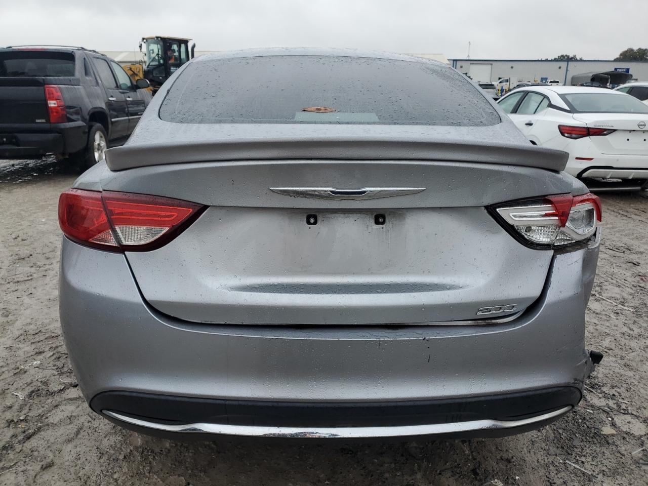 2015 Chrysler 200 Limited VIN: 1C3CCCABXFN600174 Lot: 89632465