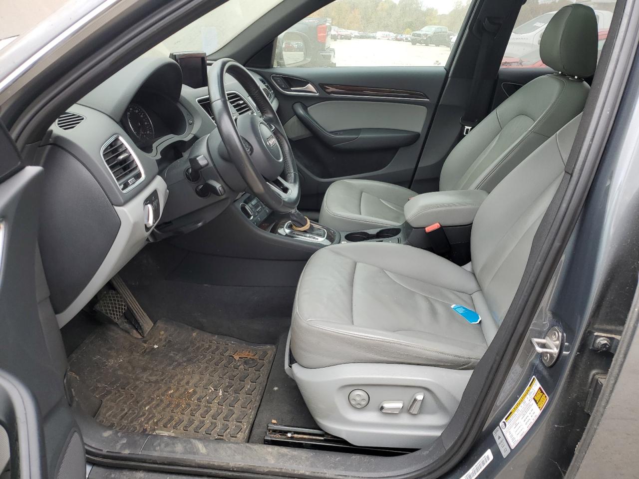 2016 Audi Q3 Premium Plus VIN: WA1EFCFSXGR018469 Lot: 87422485