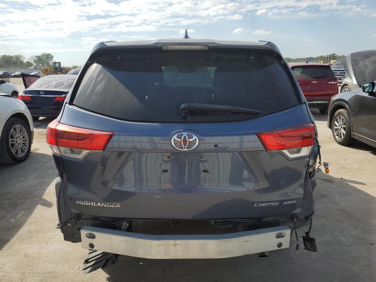 2018 Toyota Highlander Limited VIN: 5TDDZRFHXJS832999 Lot: 84049635