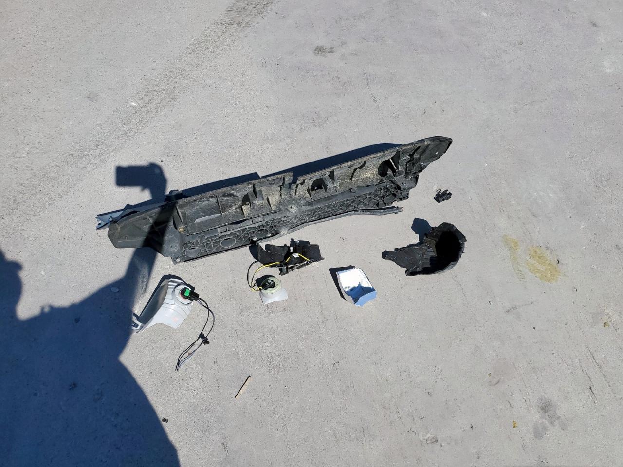 2015 Ford F150 Supercrew VIN: 1FTEW1CF9FKF03033 Lot: 85298015