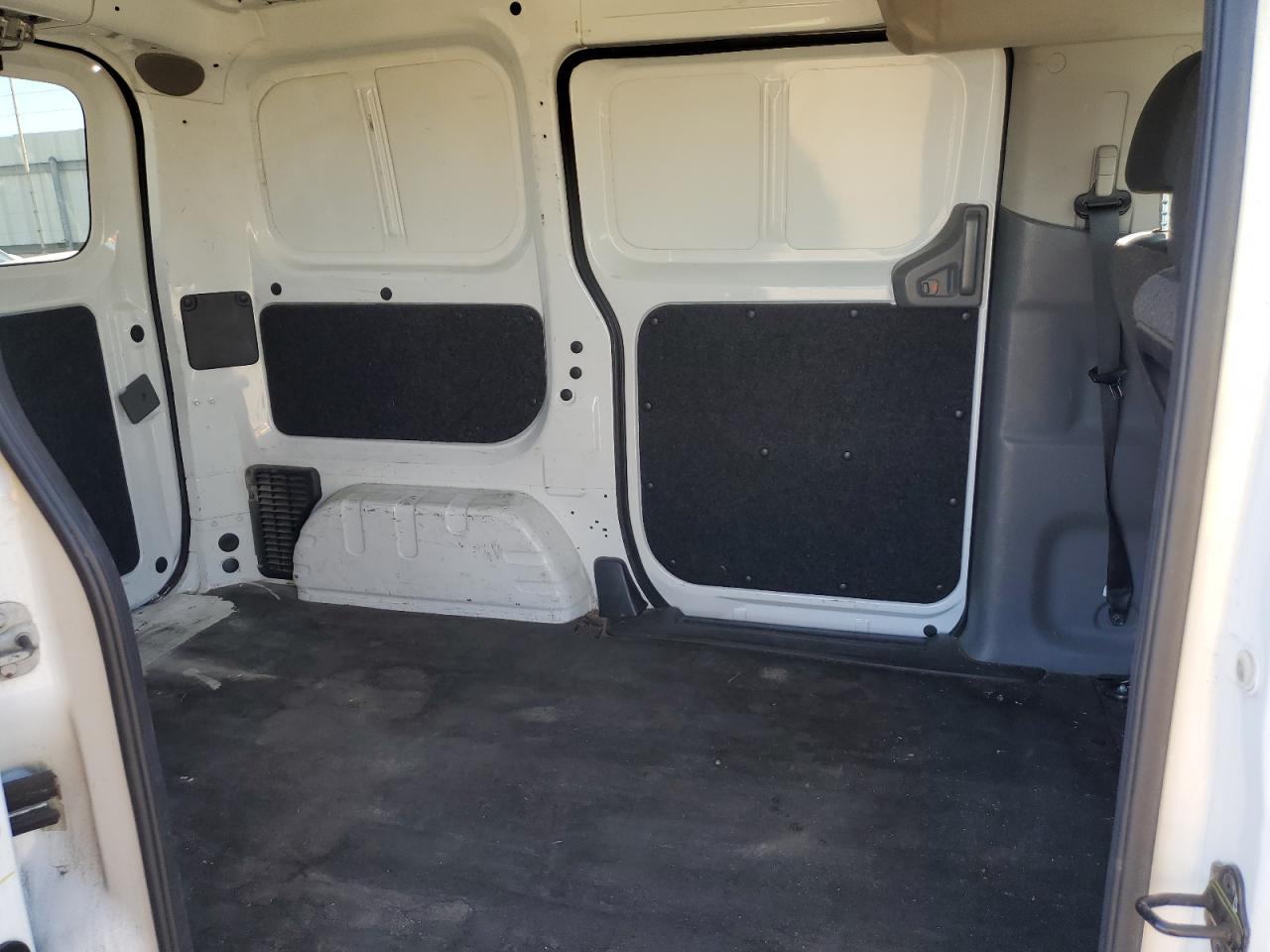 2015 Nissan Nv200 Delivery Van VIN: 3N6CM0KN9FK731860 Lot: 86527745