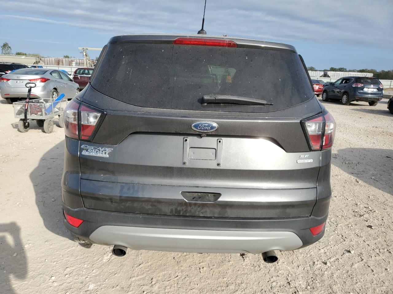 2017 Ford Escape Se VIN: 1FMCU0GD6HUE23563 Lot: 82324525