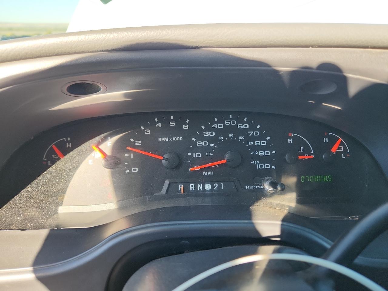 2006 Ford Econoline E350 Super Duty Wagon VIN: 1FBNE31LX6DA99031 Lot: 89915735