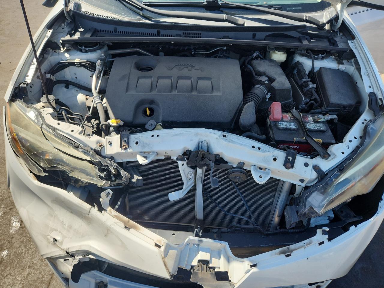 2017 Toyota Corolla L VIN: 5YFBURHE4HP594353 Lot: 82192415