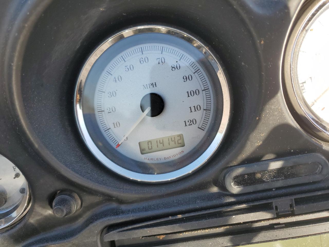 2007 Harley-Davidson Flhx VIN: 1HD1KB4137Y677616 Lot: 86315115