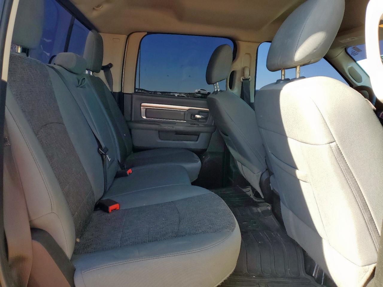 2017 Ram 1500 Slt VIN: 1C6RR7LT0HS822266 Lot: 90377735