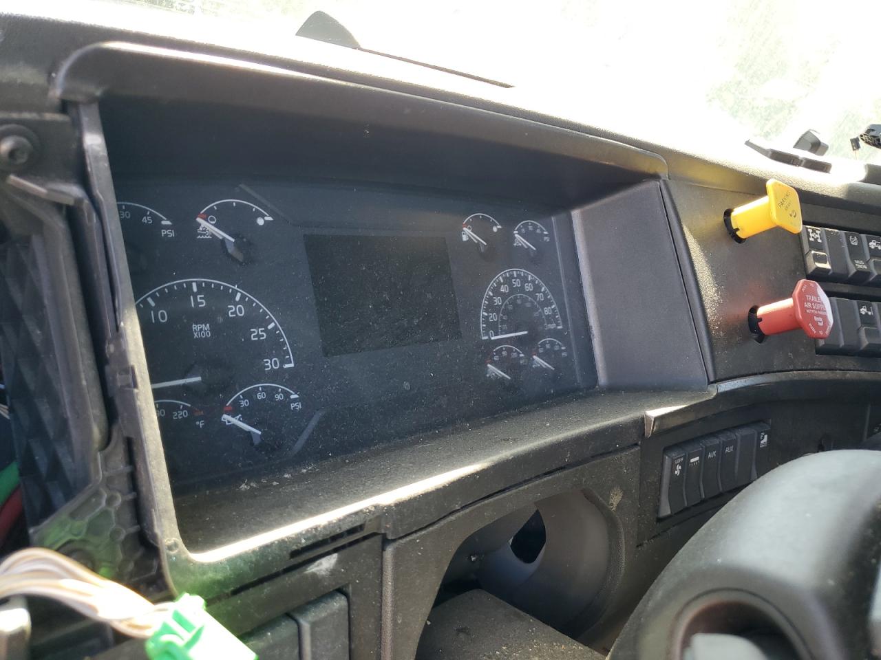 2019 Volvo Vnl Semi Truck VIN: 4V4NC9EH2KN213168 Lot: 81428945