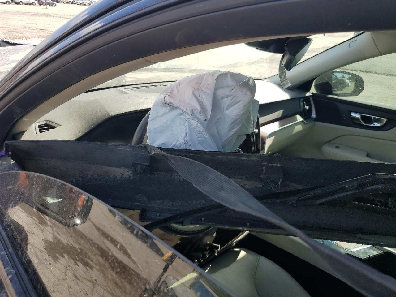 2022 Volvo S60 B5 Momentum VIN: 7JRL12FZ0NG172363 Lot: 82348135