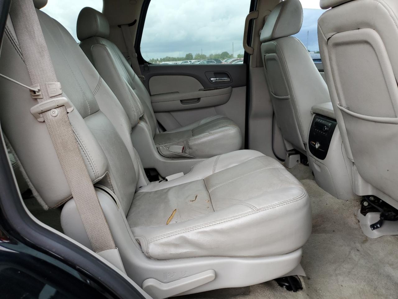 2007 Chevrolet Tahoe C1500 VIN: 1GNFC13J87R398213 Lot: 82352805