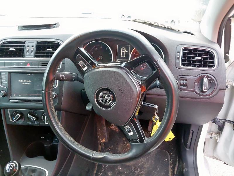 2015 VOLKSWAGEN POLO SE TSI 