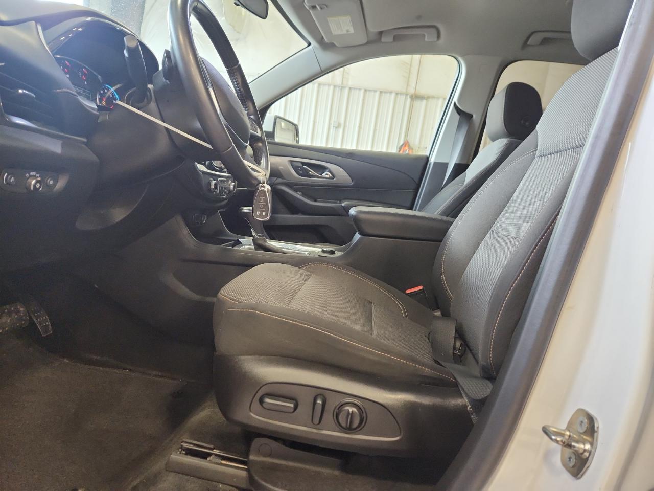 2019 Chevrolet Traverse Lt VIN: 1GNEVGKW6KJ104580 Lot: 86878275