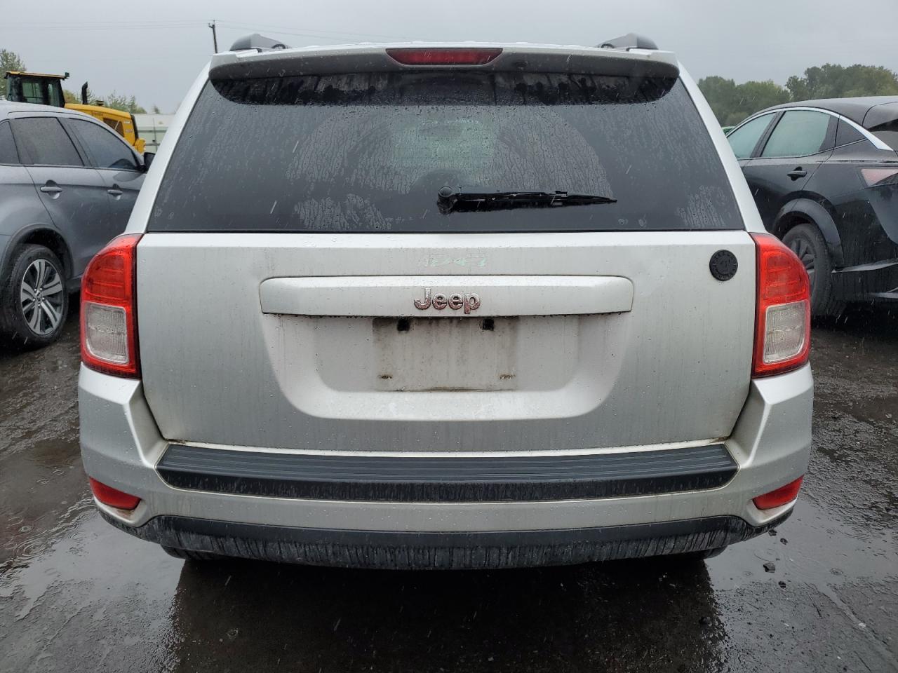 2011 Jeep Compass Sport VIN: 1J4NT1FB6BD156643 Lot: 81946395