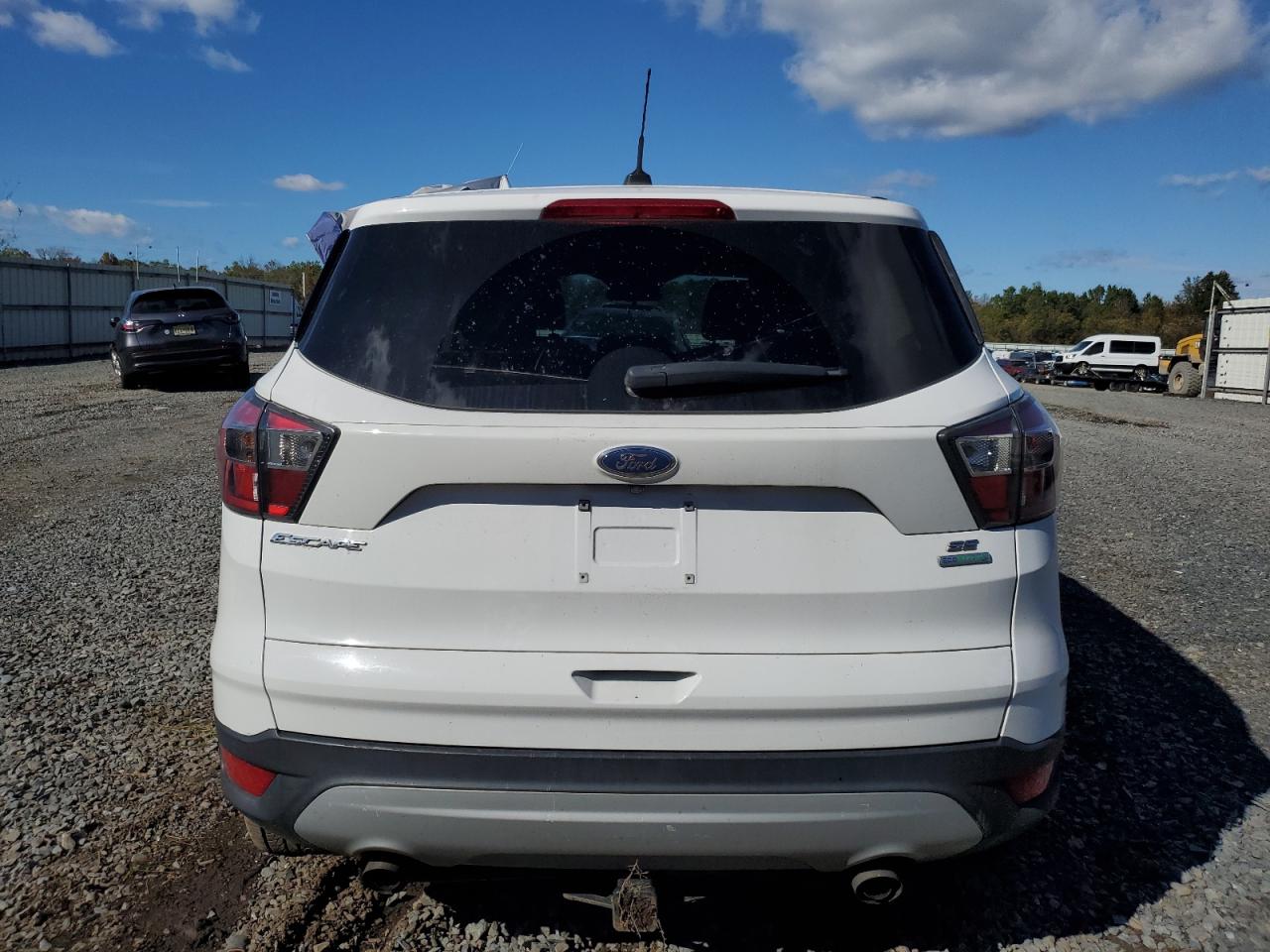 2017 Ford Escape Se VIN: 1FMCU0GD5HUB53922 Lot: 86852215