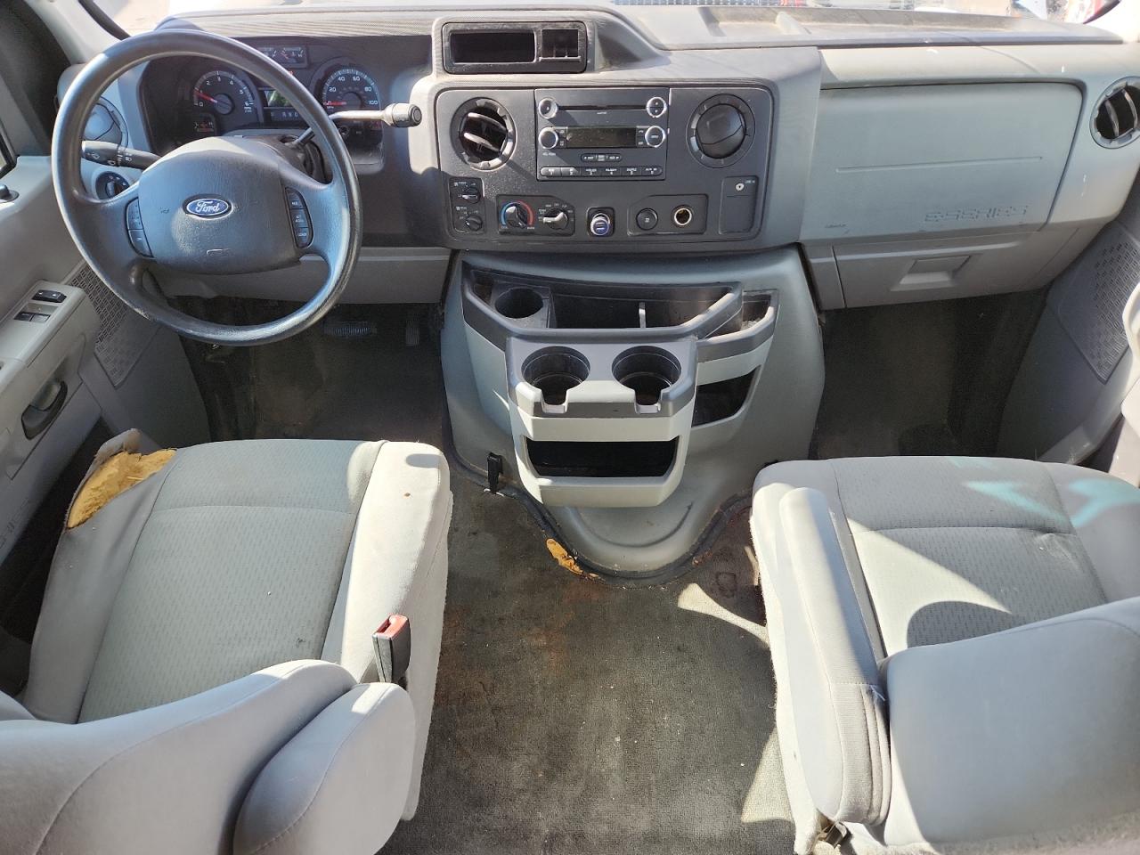 2011 Ford Econoline E350 Super Duty Wagon VIN: 1FBSS3BL6BDB21823 Lot: 86443595