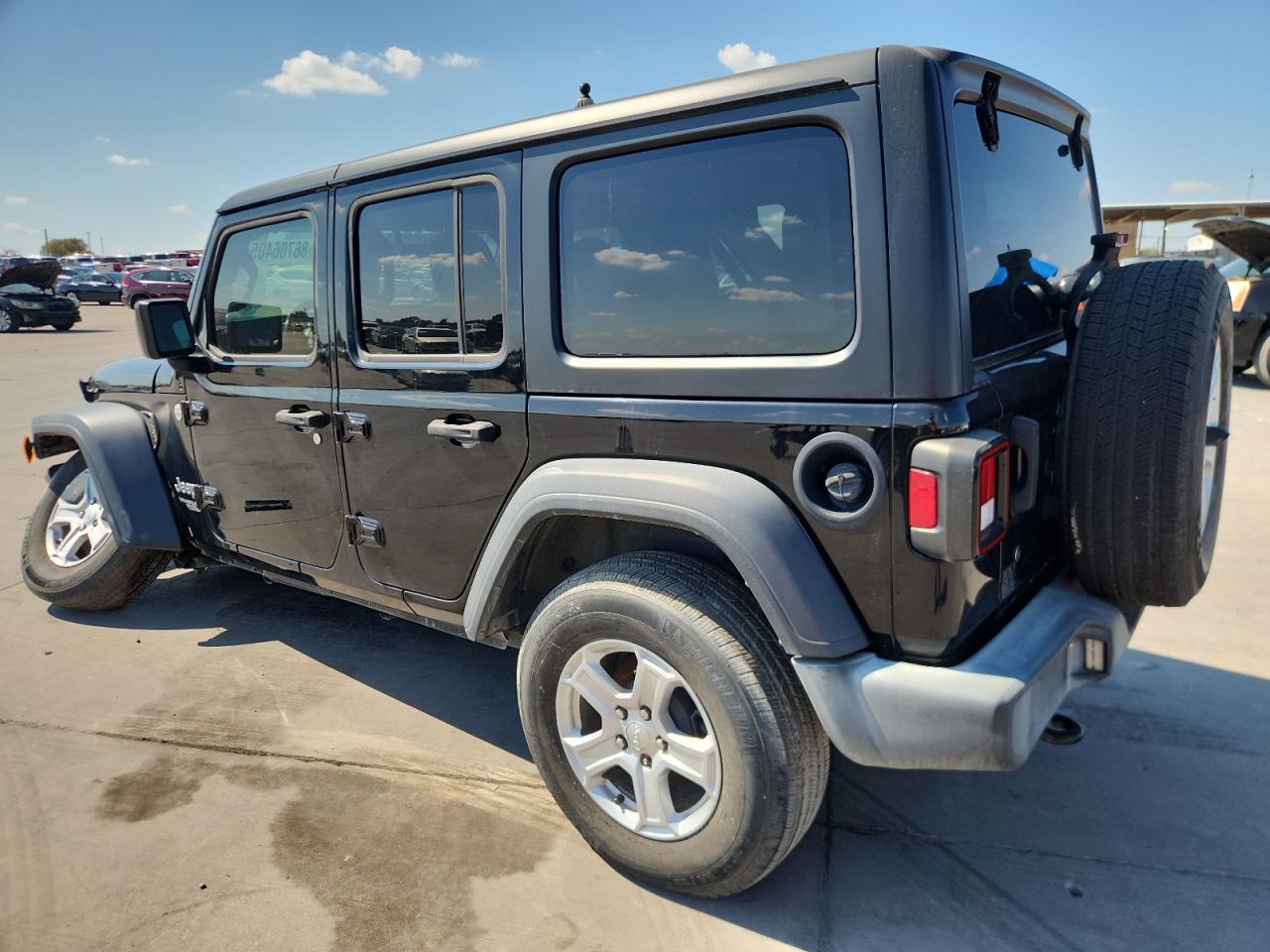 2019 Jeep Wrangler Unlimited Sport black null gas 1C4HJXDG9KW556906 photo #3