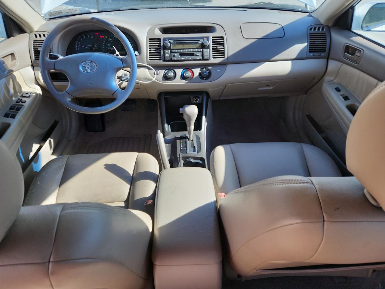2003 Toyota Camry Le VIN: 4T1BF32K23U053315 Lot: 84719875