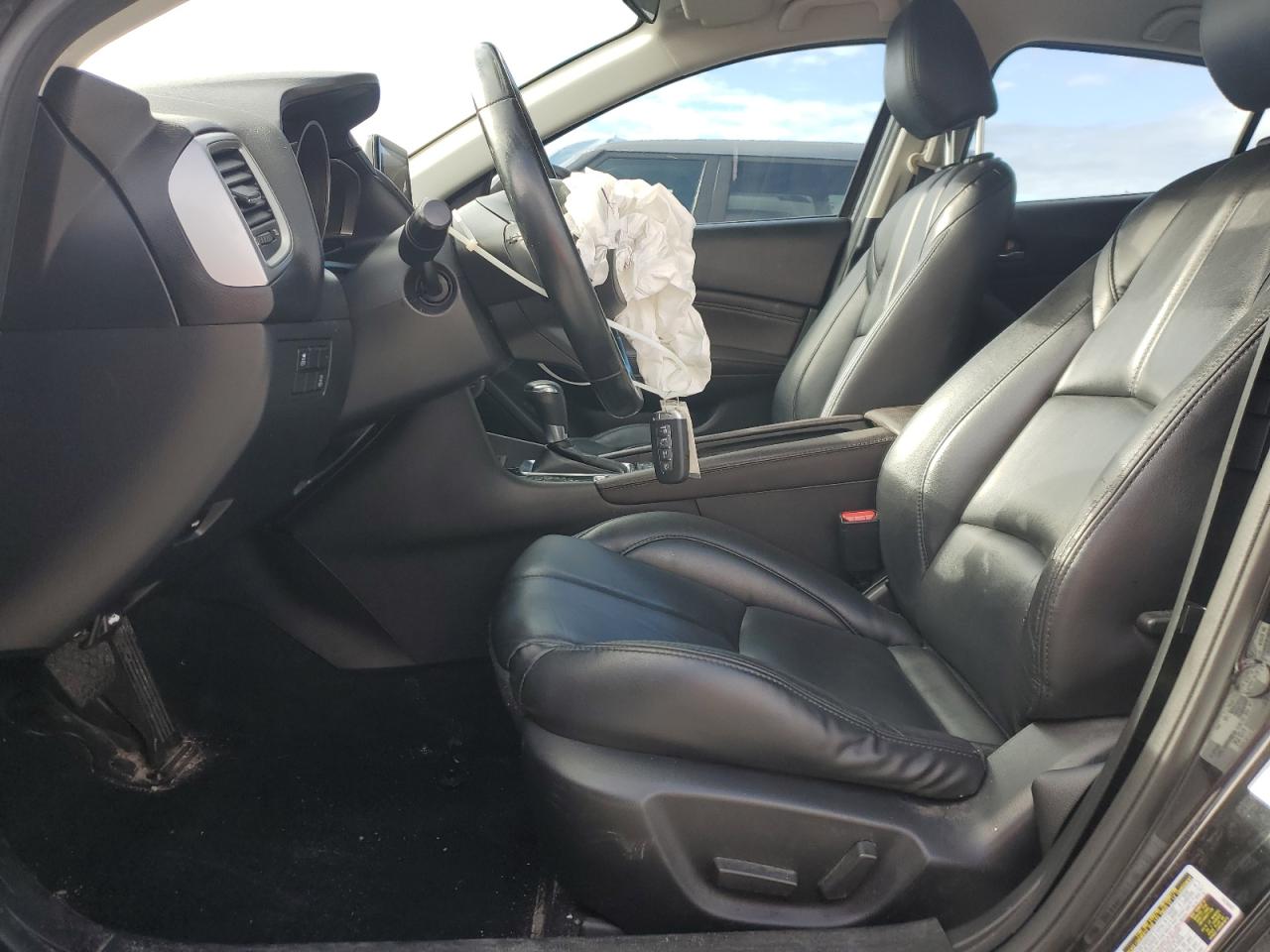 2018 Mazda 3 Touring VIN: 3MZBN1V39JM209400 Lot: 86072595