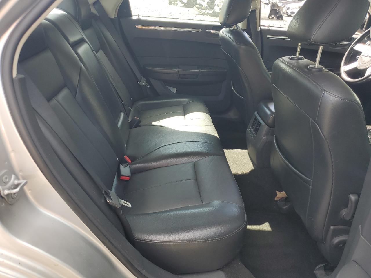2010 Chrysler 300 Touring VIN: 2C3CA5CV0AH152067 Lot: 84941475