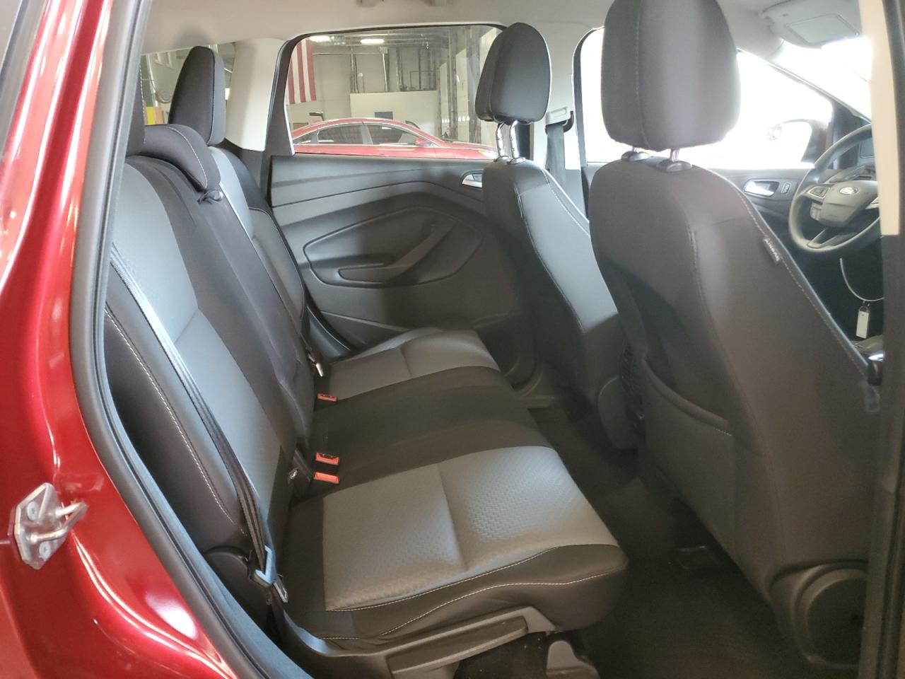 2017 Ford Escape Se VIN: 1FMCU9GD1HUB53212 Lot: 81999465