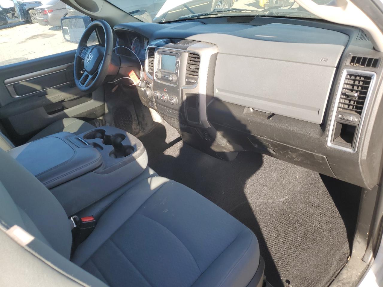 2020 Ram 1500 Classic Slt VIN: 3C6JR7ET2LG122050 Lot: 60257525