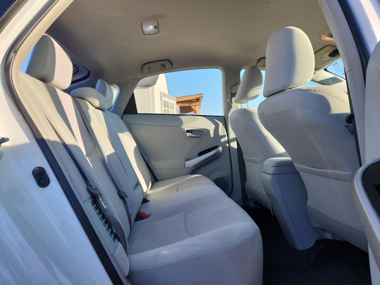 2015 Toyota Prius VIN: JTDKN3DUXF0420558 Lot: 85165155