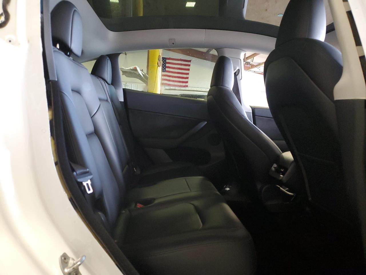 2022 Tesla Model Y VIN: 7SAYGDEE0NA011955 Lot: 87469875