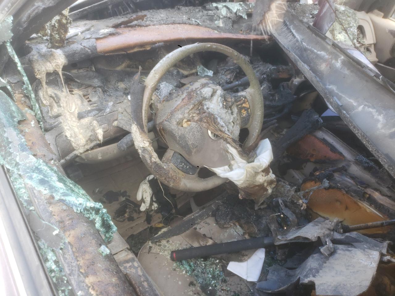 2005 Mercury Grand Marquis Ls VIN: 2MEFM75W95X638436 Lot: 90460135