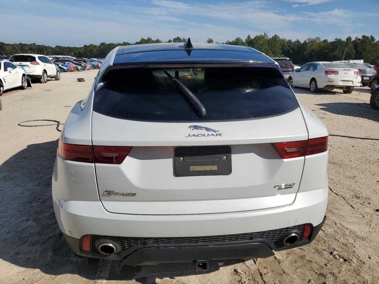 2018 Jaguar E-Pace Se VIN: SADFP2FX2J1Z15437 Lot: 84465055