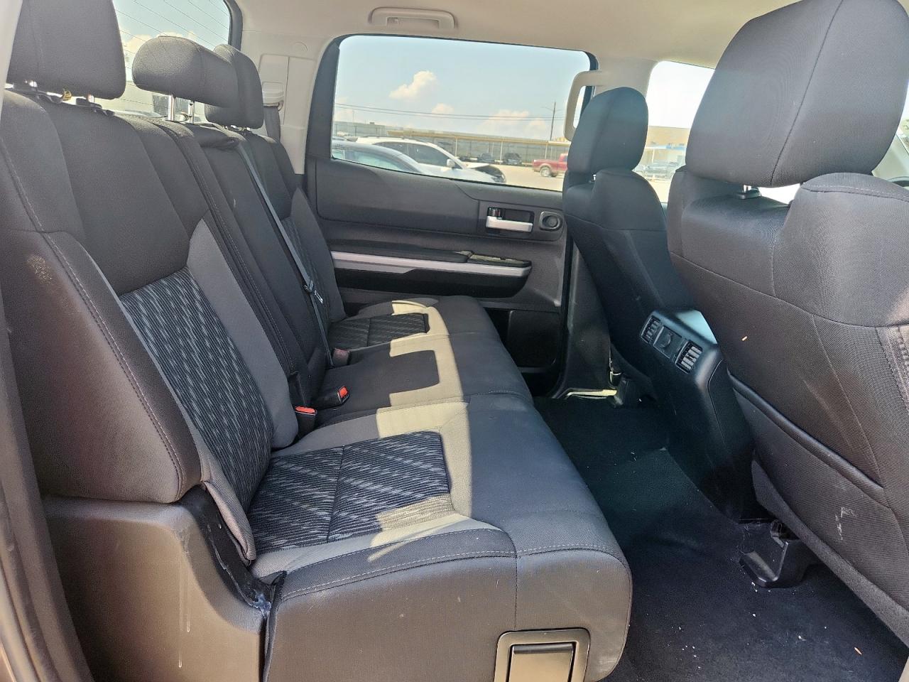 2020 Toyota Tundra Crewmax Sr5 VIN: 5TFEY5F11LX257773 Lot: 82179675