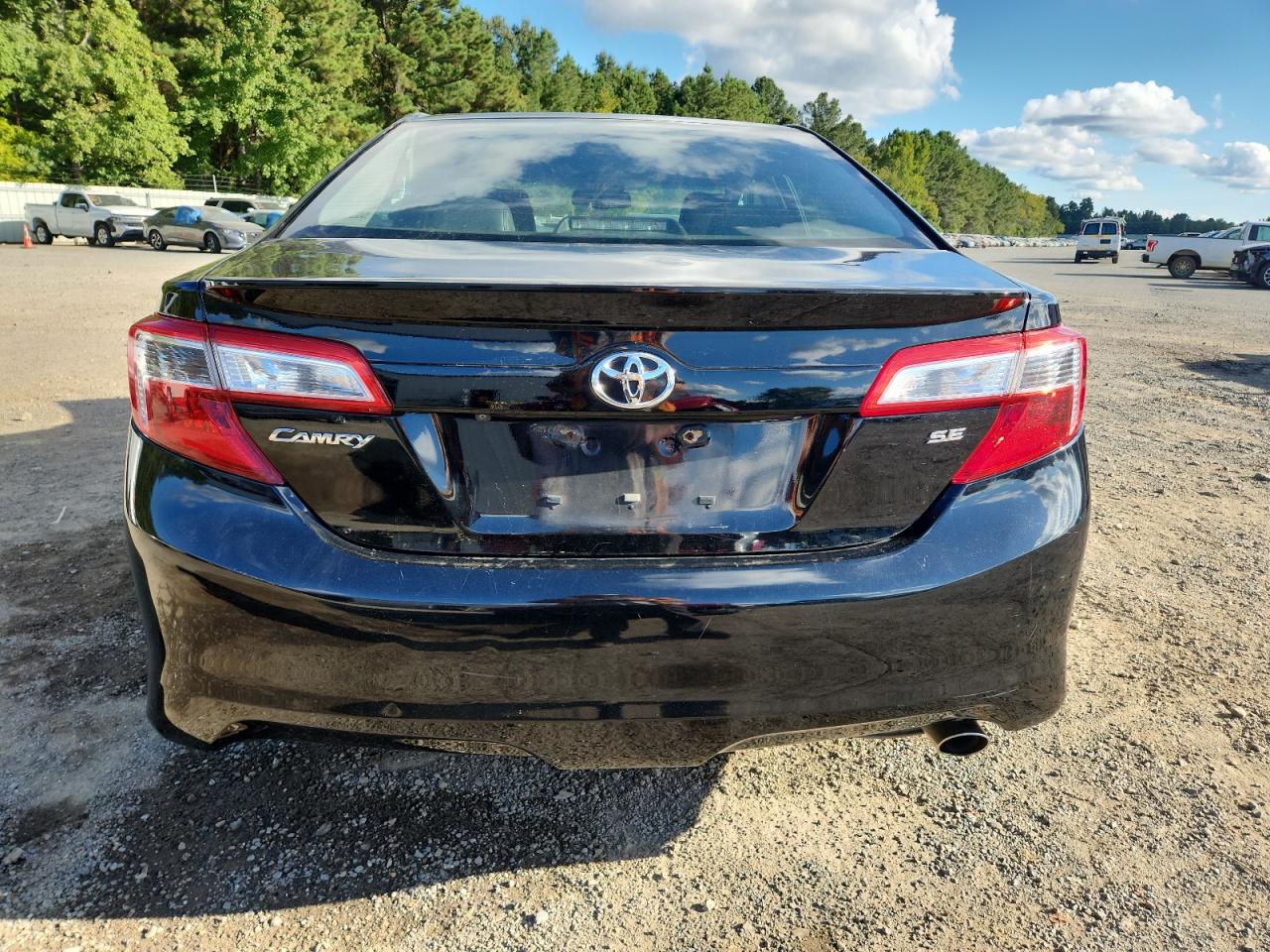 2014 Toyota Camry L VIN: 4T1BF1FK6EU413056 Lot: 85189085