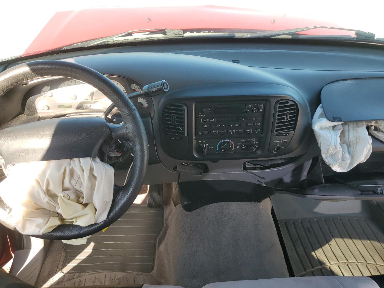 2001 Ford F150 Svt Lightning VIN: 2FTZF07391CA68135 Lot: 84476985