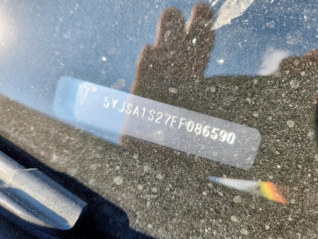 2015 Tesla Model S 70D VIN: 5YJSA1S27FF086590 Lot: 85160355