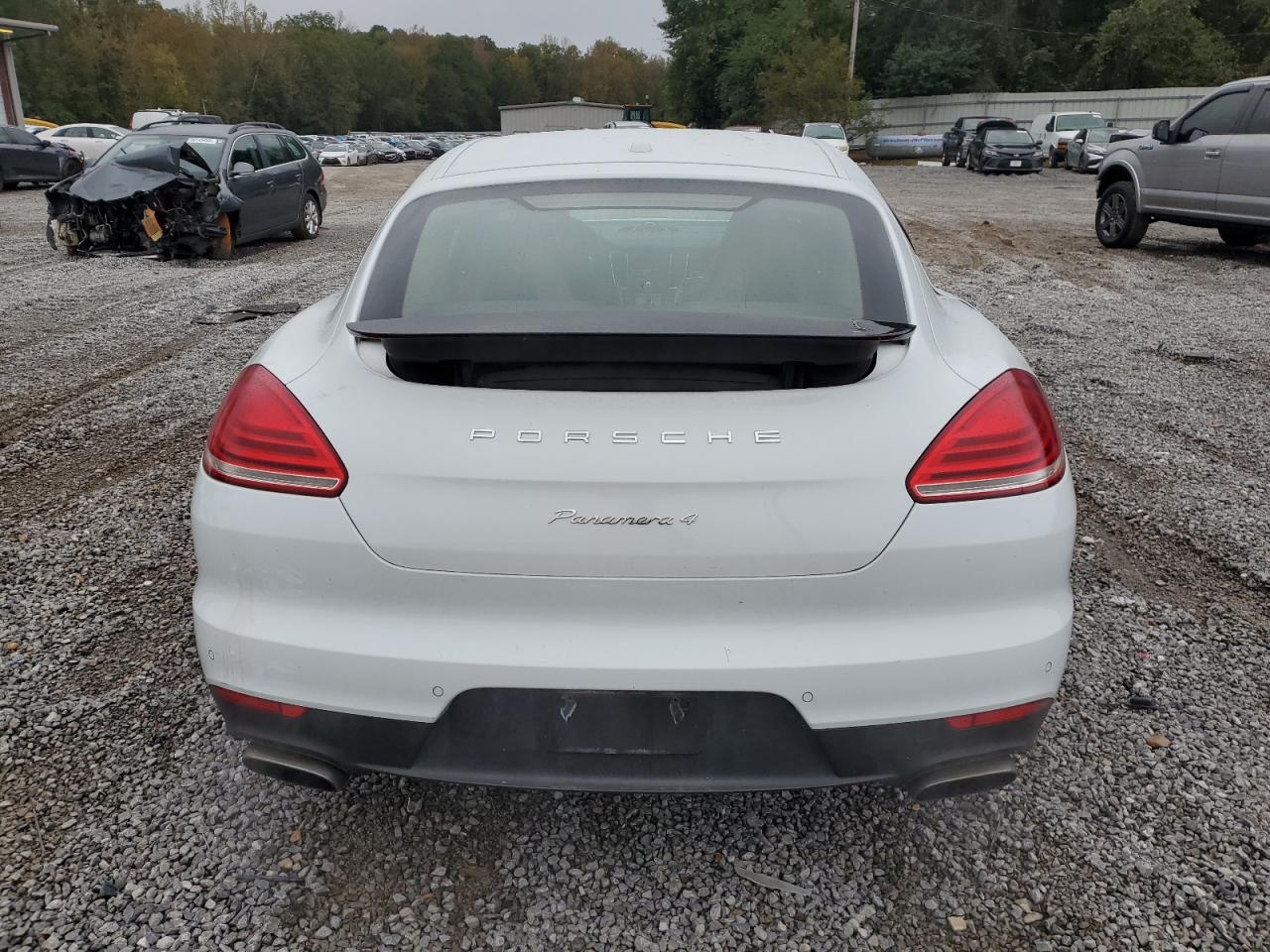 2016 Porsche Panamera 2 VIN: WP0AA2A78GL003472 Lot: 90085255