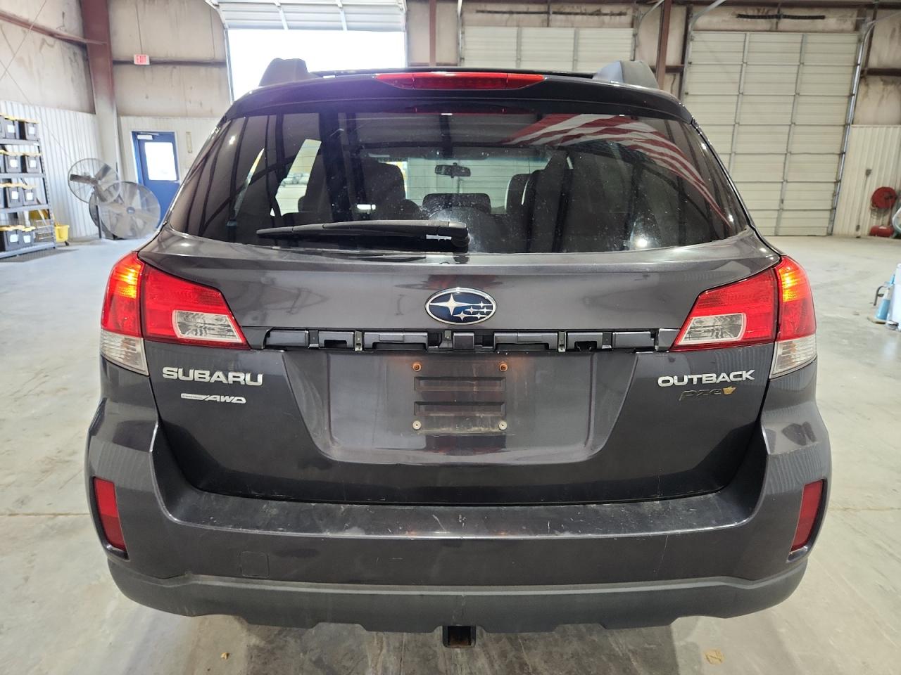 2010 Subaru Outback 2.5I Limited VIN: 4S4BRBKCXA3317877 Lot: 86257065