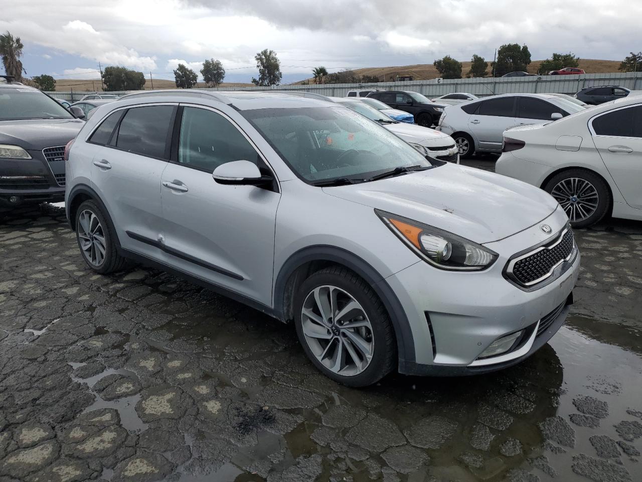 2017 Kia Niro Ex Touring VIN: KNDCE3LC5H5054124 Lot: 86180335