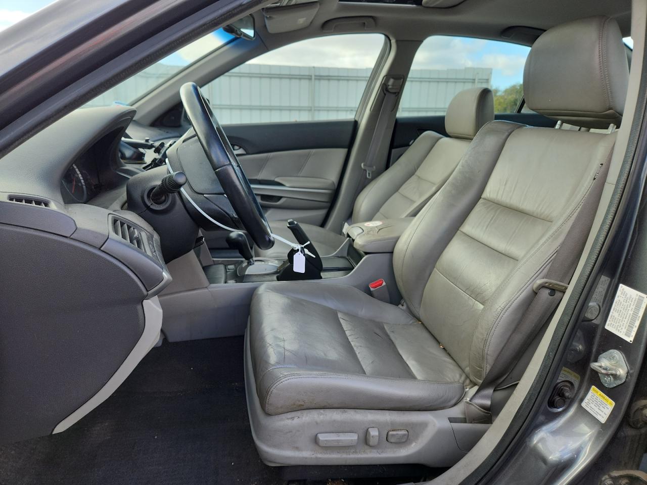 2010 Honda Accord Exl VIN: 1HGCP3F81AA006653 Lot: 84539565